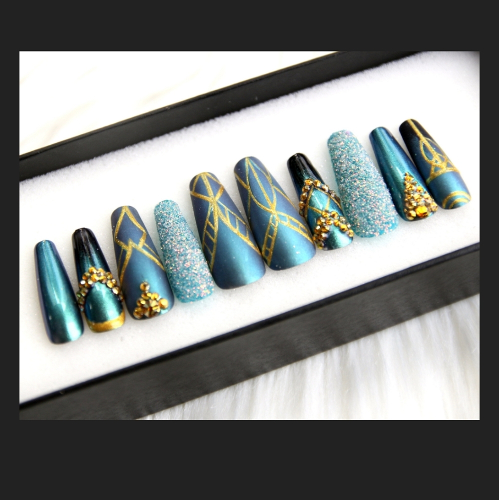 2 sets of Nails